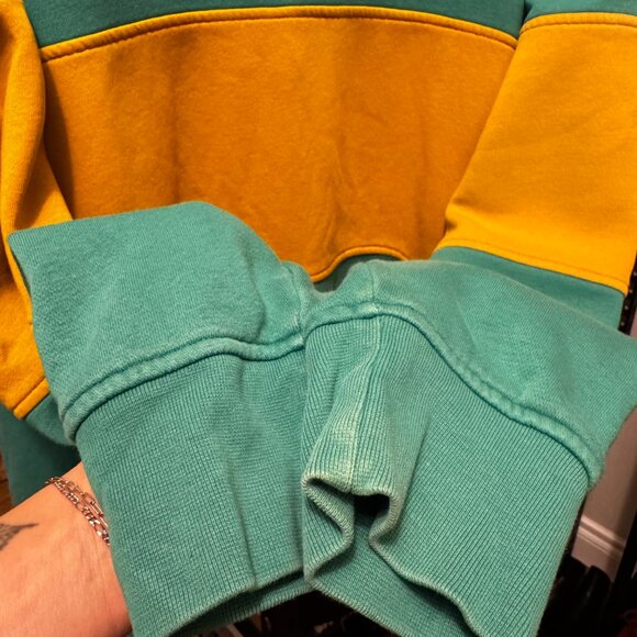 Levi’s Crewneck Sweatshirt | Teal & Mustard Yellow | Retro Vibes | Size L - Picture 6 of 7
